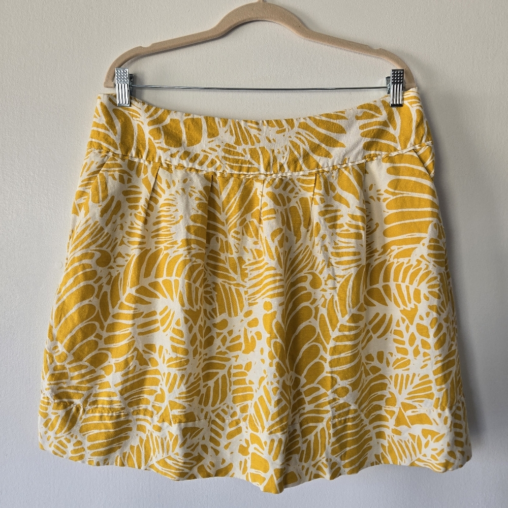 Ann Taylor LOFT Linen Blend Yellow White Tropical Leaf Print Mini Skirt Size 14